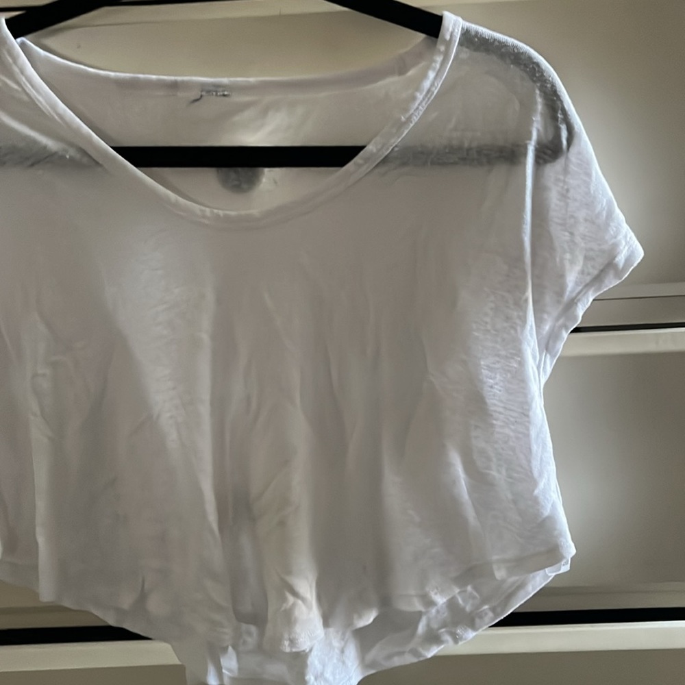 basic white flowy top - Picture 2 of 3